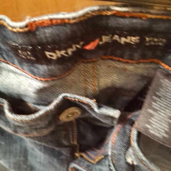 DKNY Downtown Brooklyn Jeans Size 1 - Picture 2 of 3